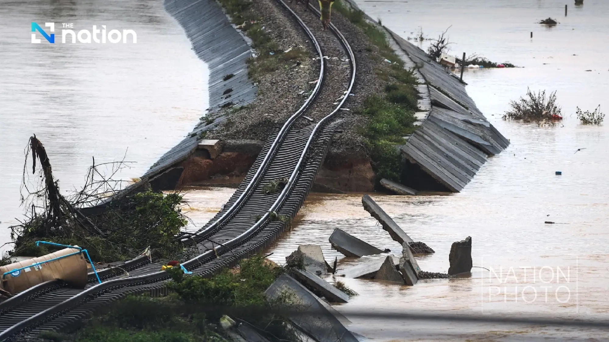 Jalur Kereta Api di Thailand Selatan Lumpuh Akibat Banjir Bandang